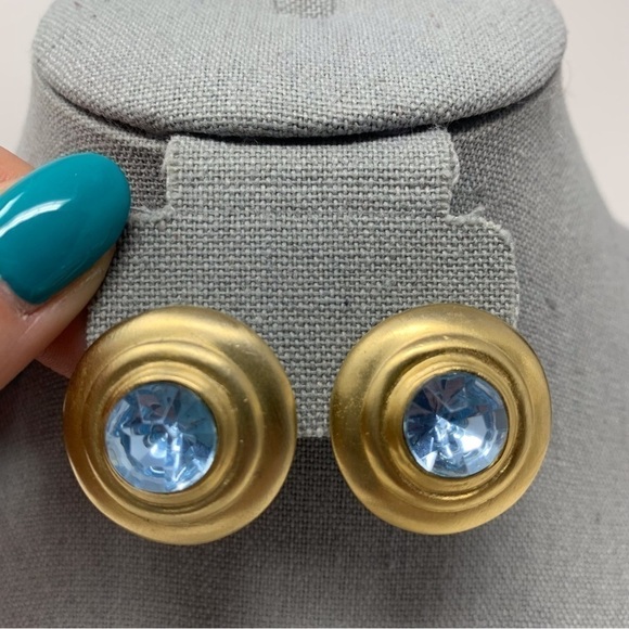 Vintage Light Blue Sparkle Stone with Gold Tone Circle Border Stud Earrings - Picture 4 of 7